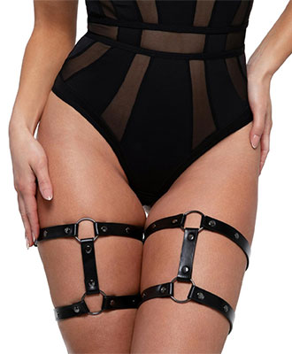 Bedroom Fantasies - L�rharness