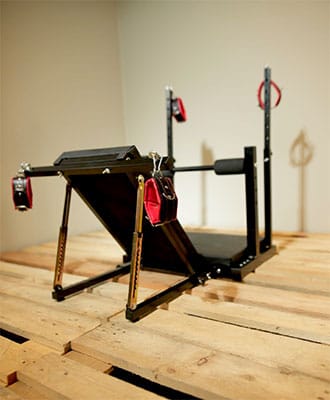 BDSM Misjon�rm�bel m/ Fester