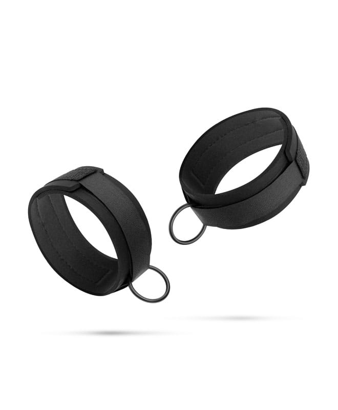 Handcuffs m/ O-ringer